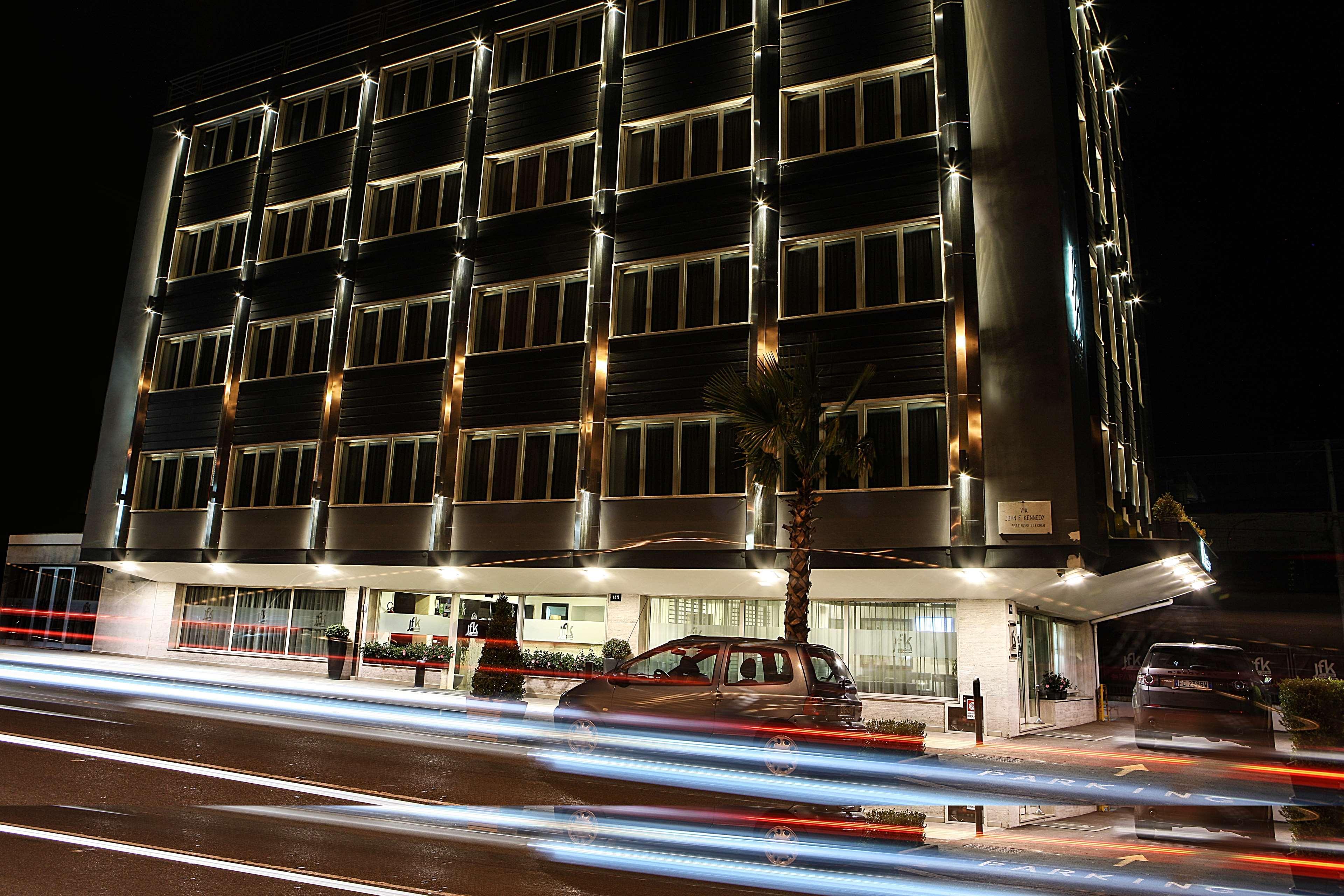 Best Western Plus Scottsdale Thunderbird Suites מראה חיצוני תמונה