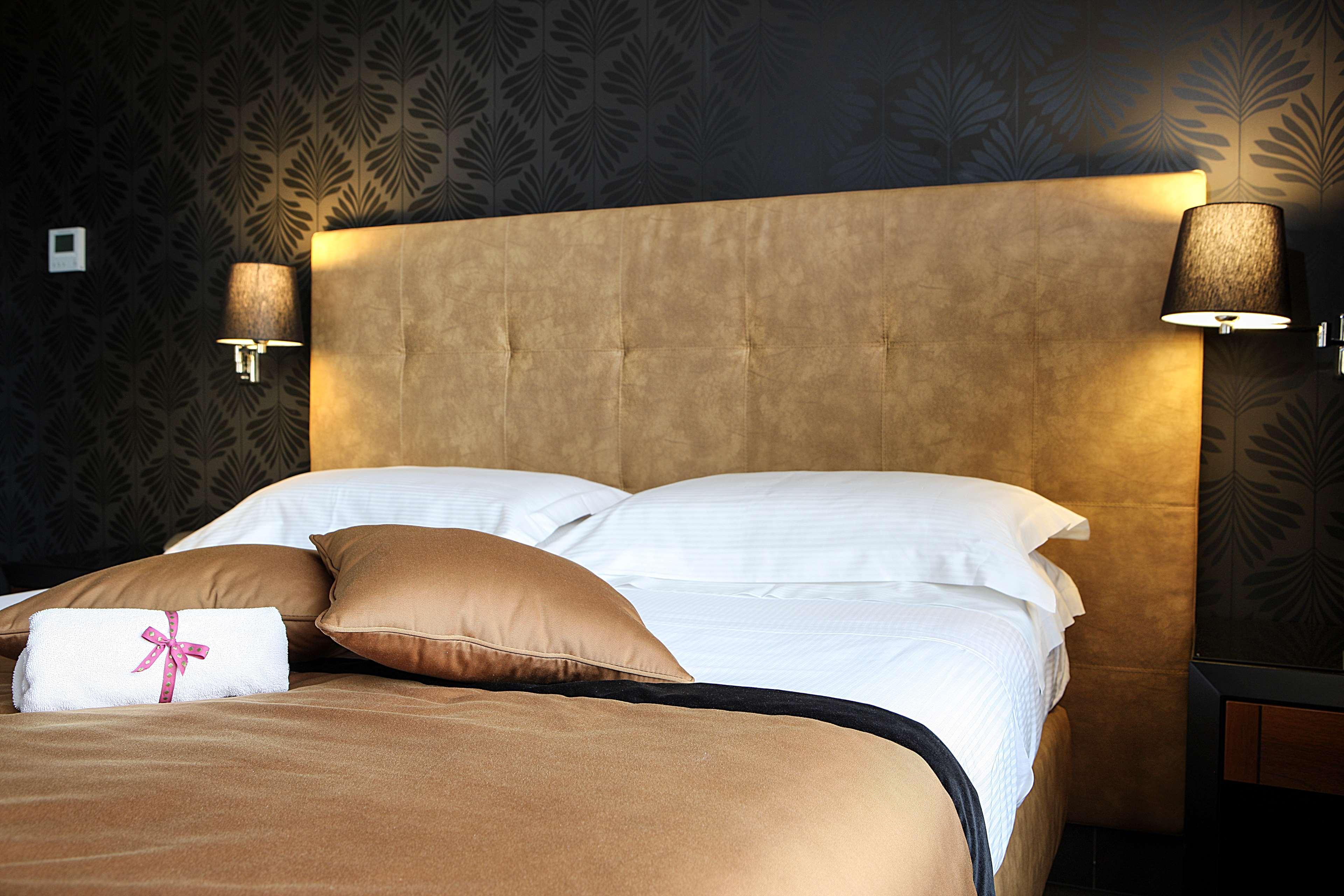 Best Western Plus Scottsdale Thunderbird Suites מראה חיצוני תמונה