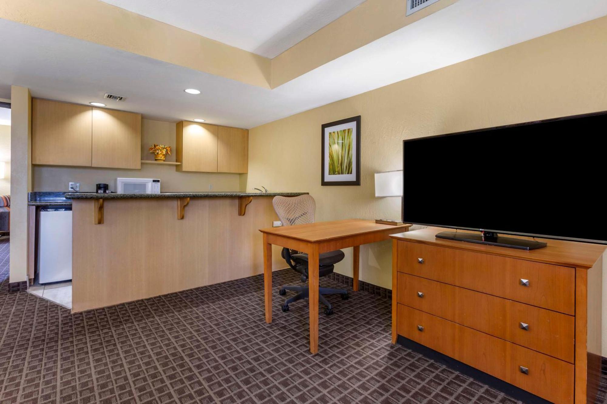 Best Western Plus Scottsdale Thunderbird Suites מראה חיצוני תמונה