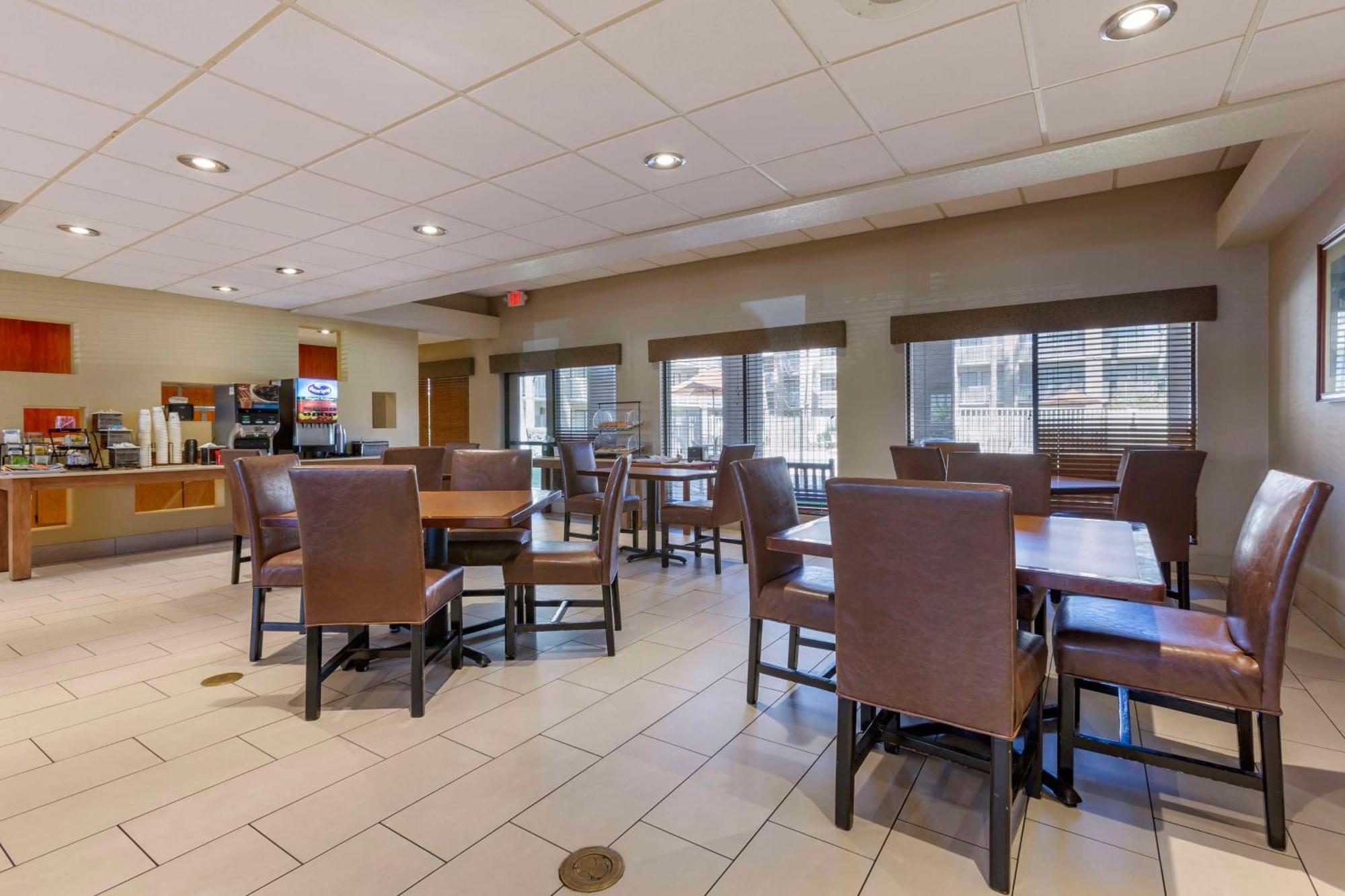 Best Western Plus Scottsdale Thunderbird Suites מראה חיצוני תמונה