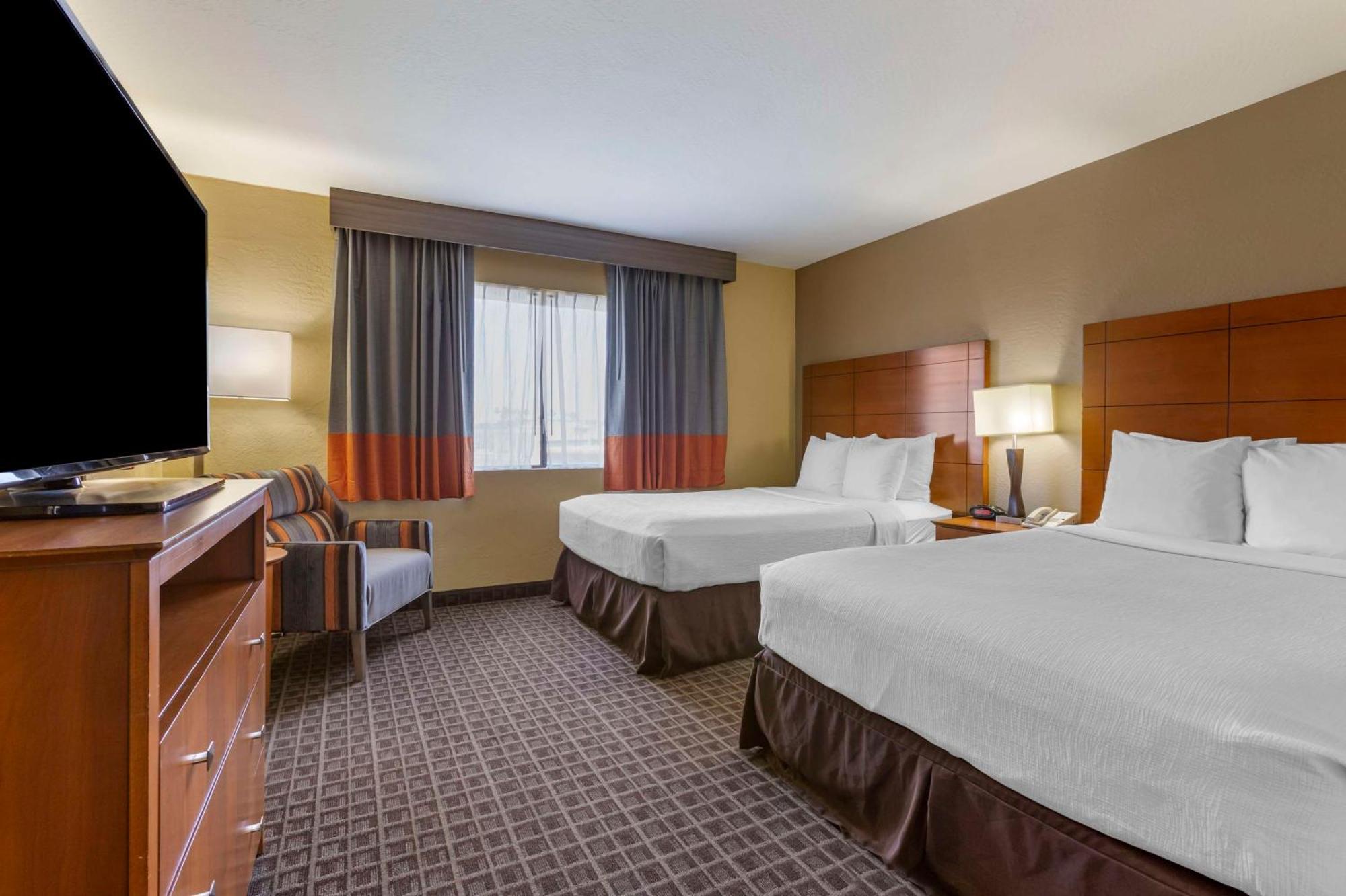 Best Western Plus Scottsdale Thunderbird Suites מראה חיצוני תמונה