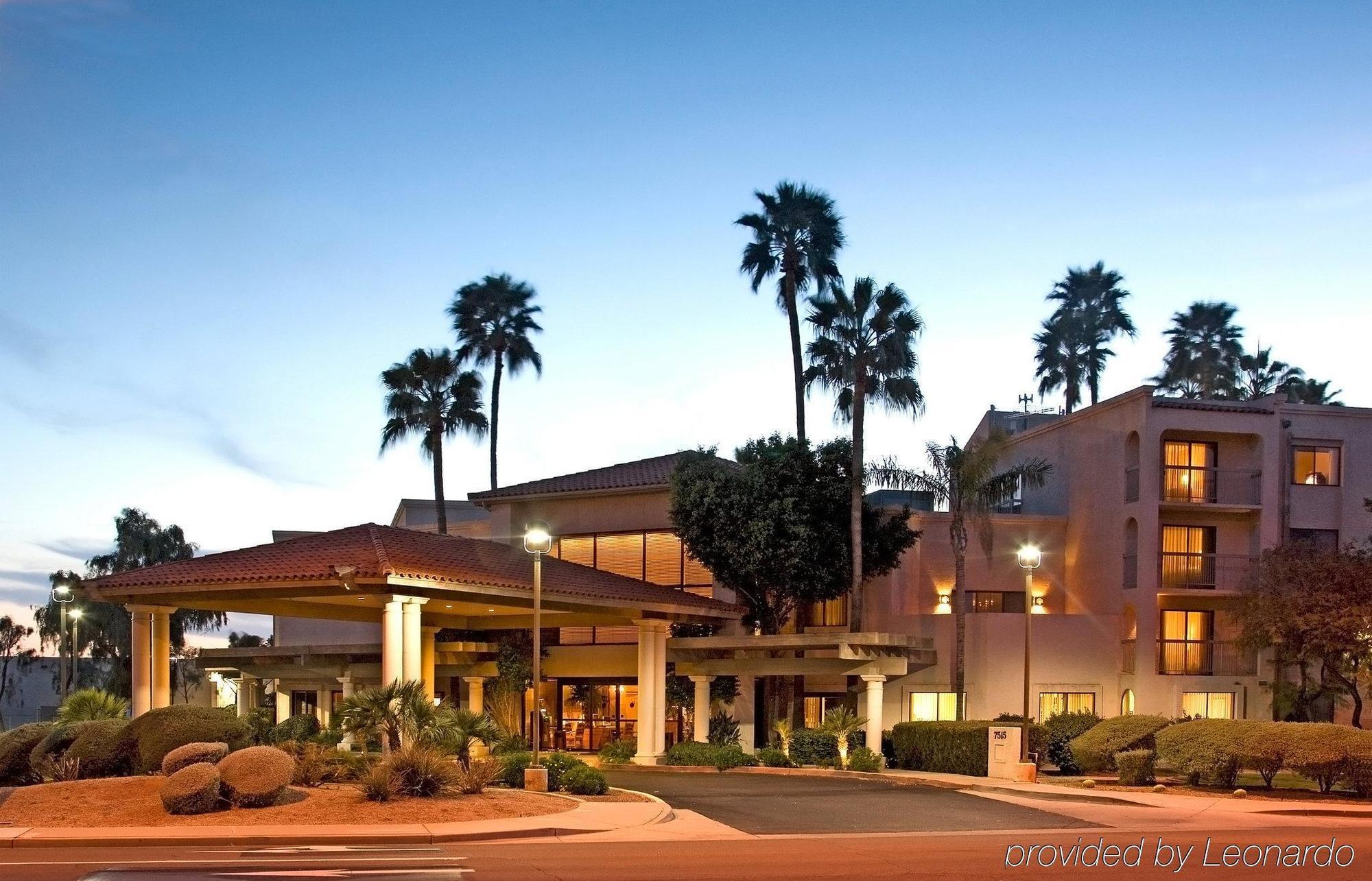 Best Western Plus Scottsdale Thunderbird Suites מראה חיצוני תמונה