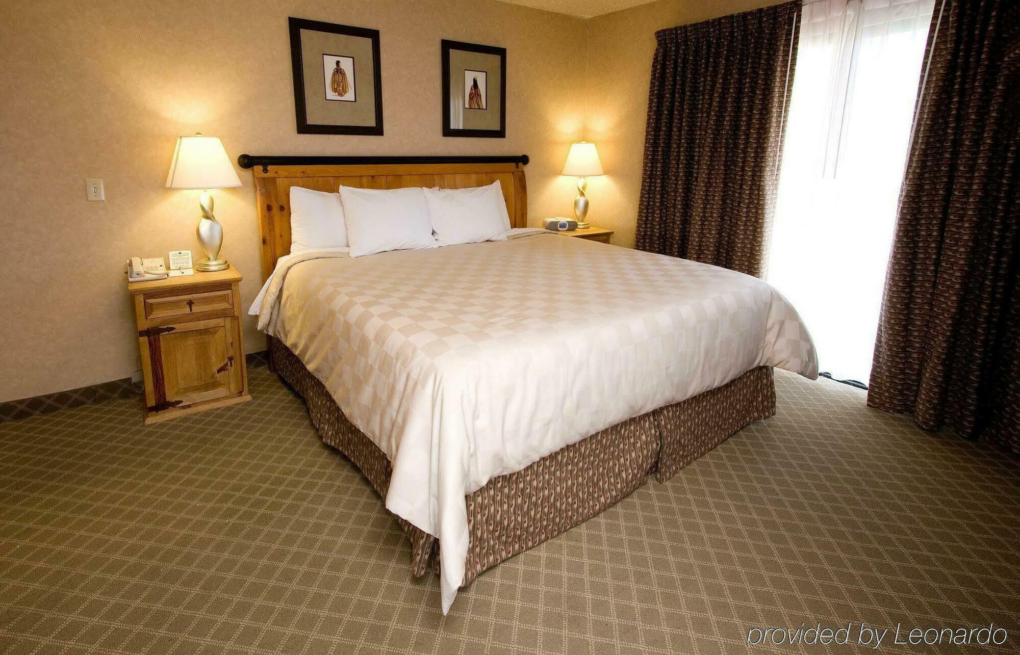 Best Western Plus Scottsdale Thunderbird Suites מראה חיצוני תמונה